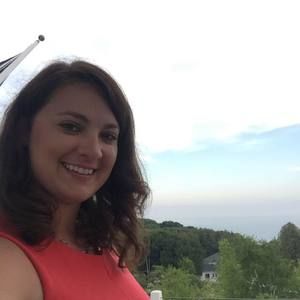 Meet your Posher, Rina